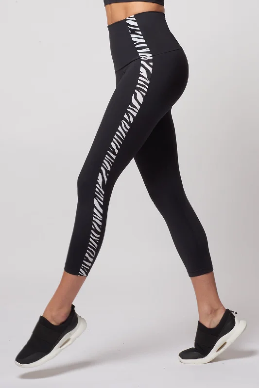 Medium Compression 7/8 Waisted Leggings with Zebra Inset